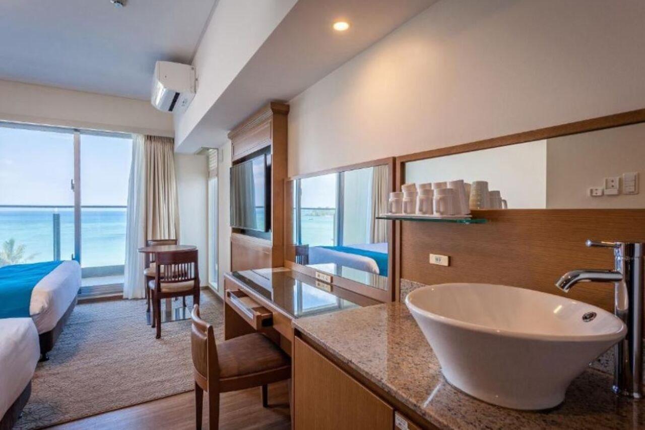 Kariyushi Lch. Resort Nago Εξωτερικό φωτογραφία